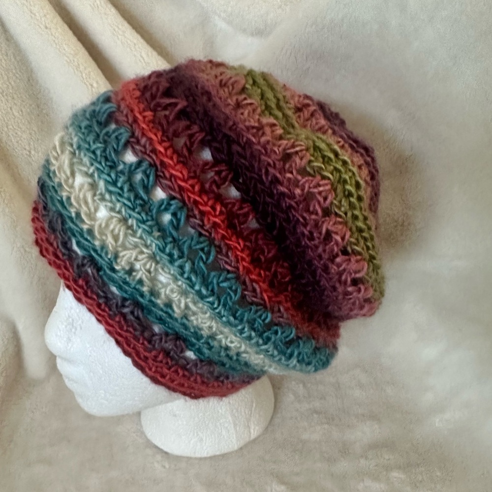 Slouchy festival or beach hat